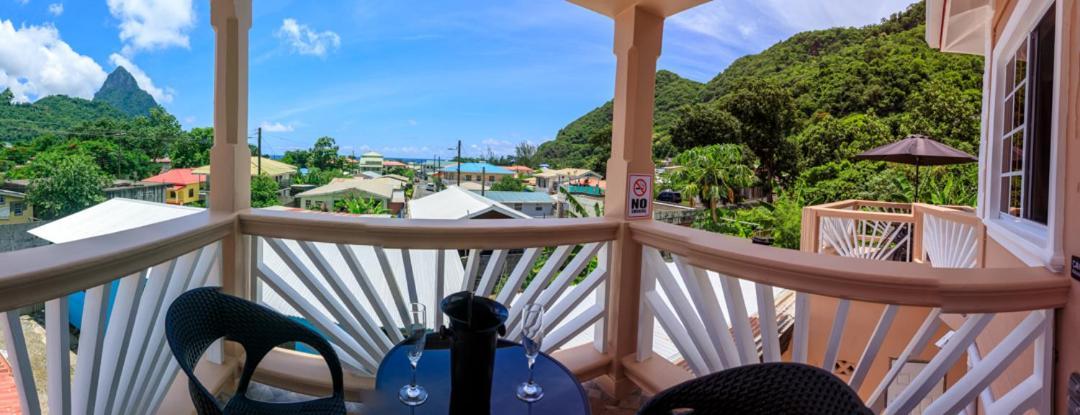 Maggie'S Inn Soufrière Eksteriør bilde